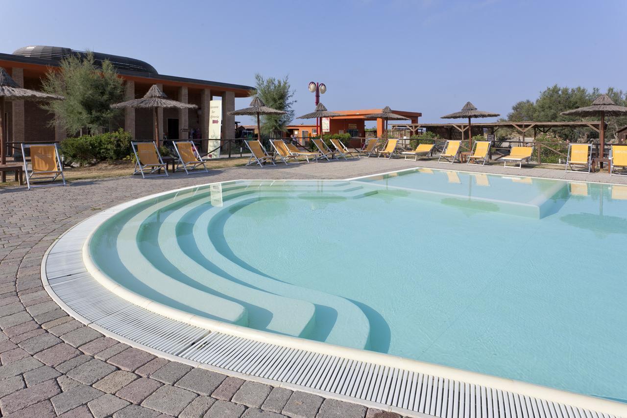 Toscana Sport Resort Calambrone Luaran gambar